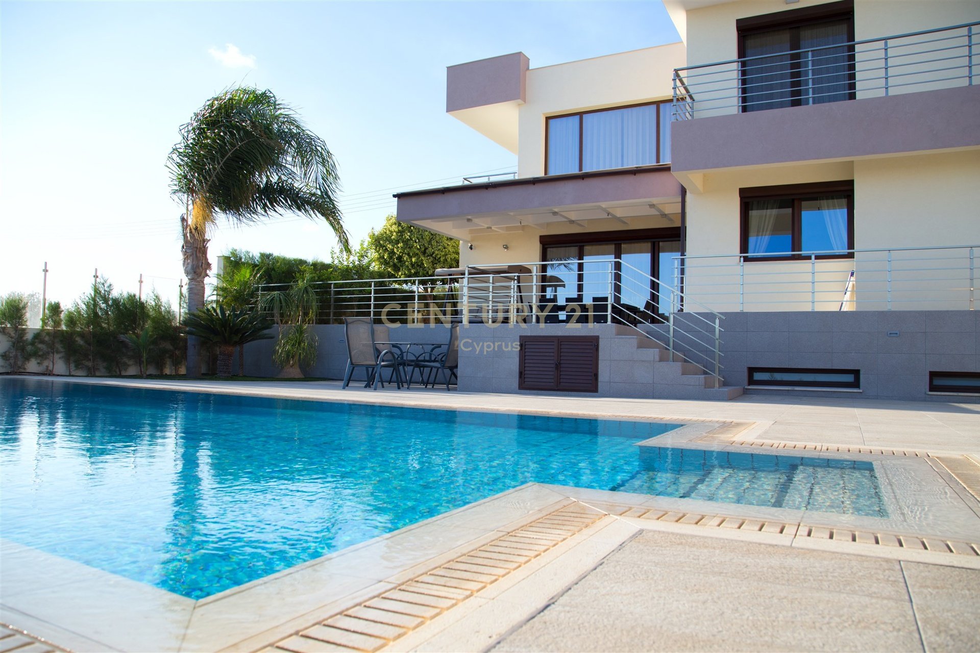 5 chambres Villa à Agios Athanasios, Limassol, Chypre No. 55903