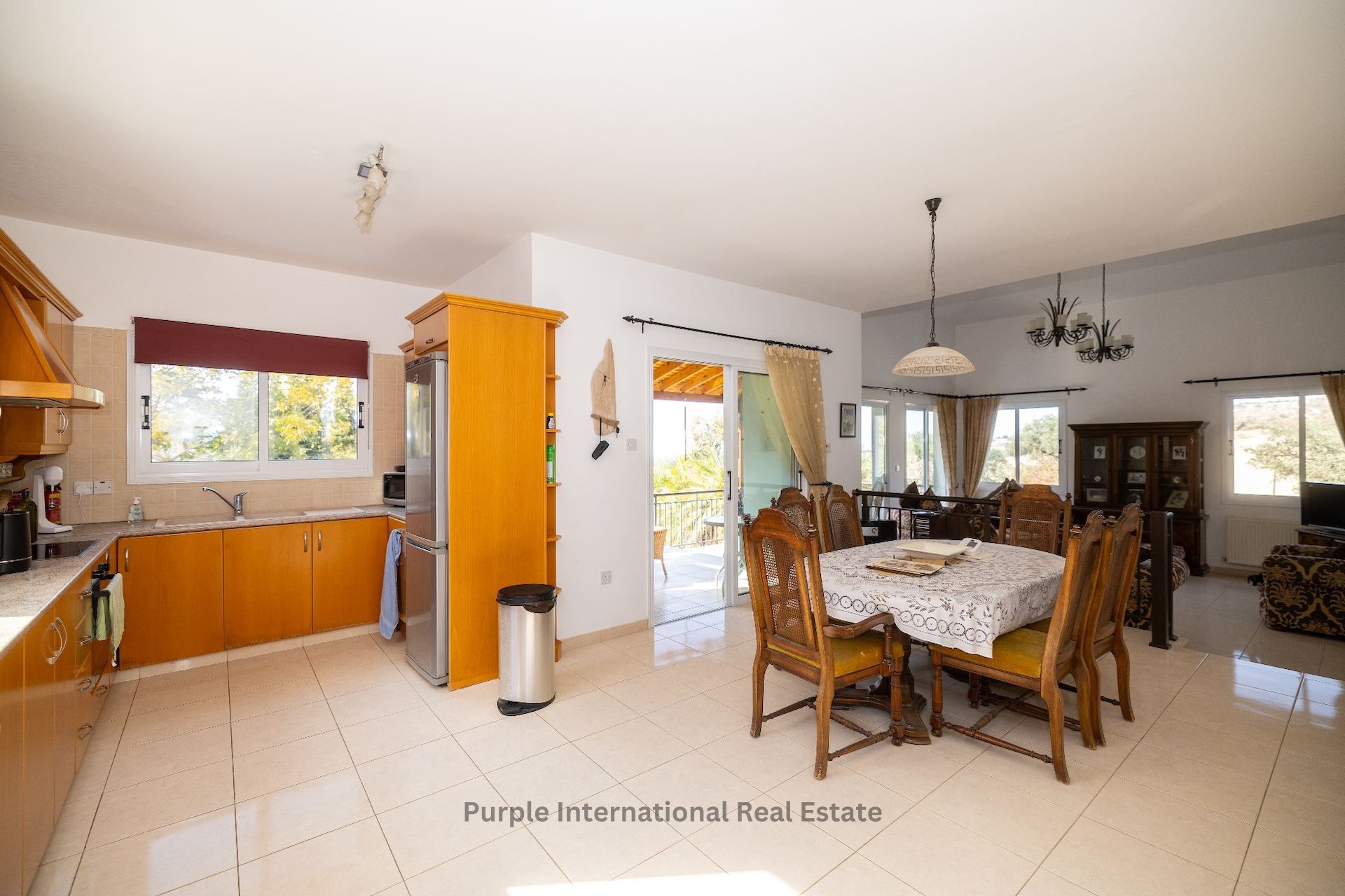 4 bedrooms Villa in Steni, Paphos, Cyprus No. 35282