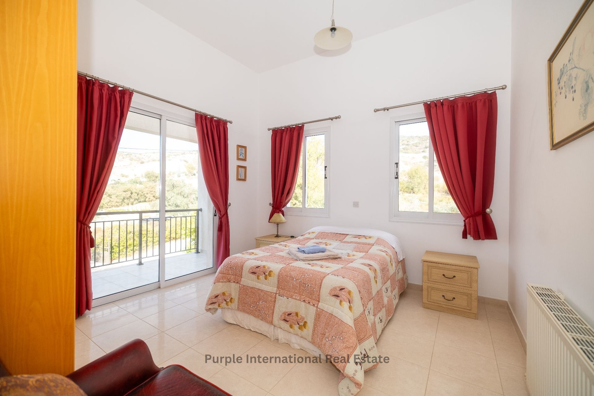 4 bedrooms Villa in Steni, Paphos, Cyprus No. 35282