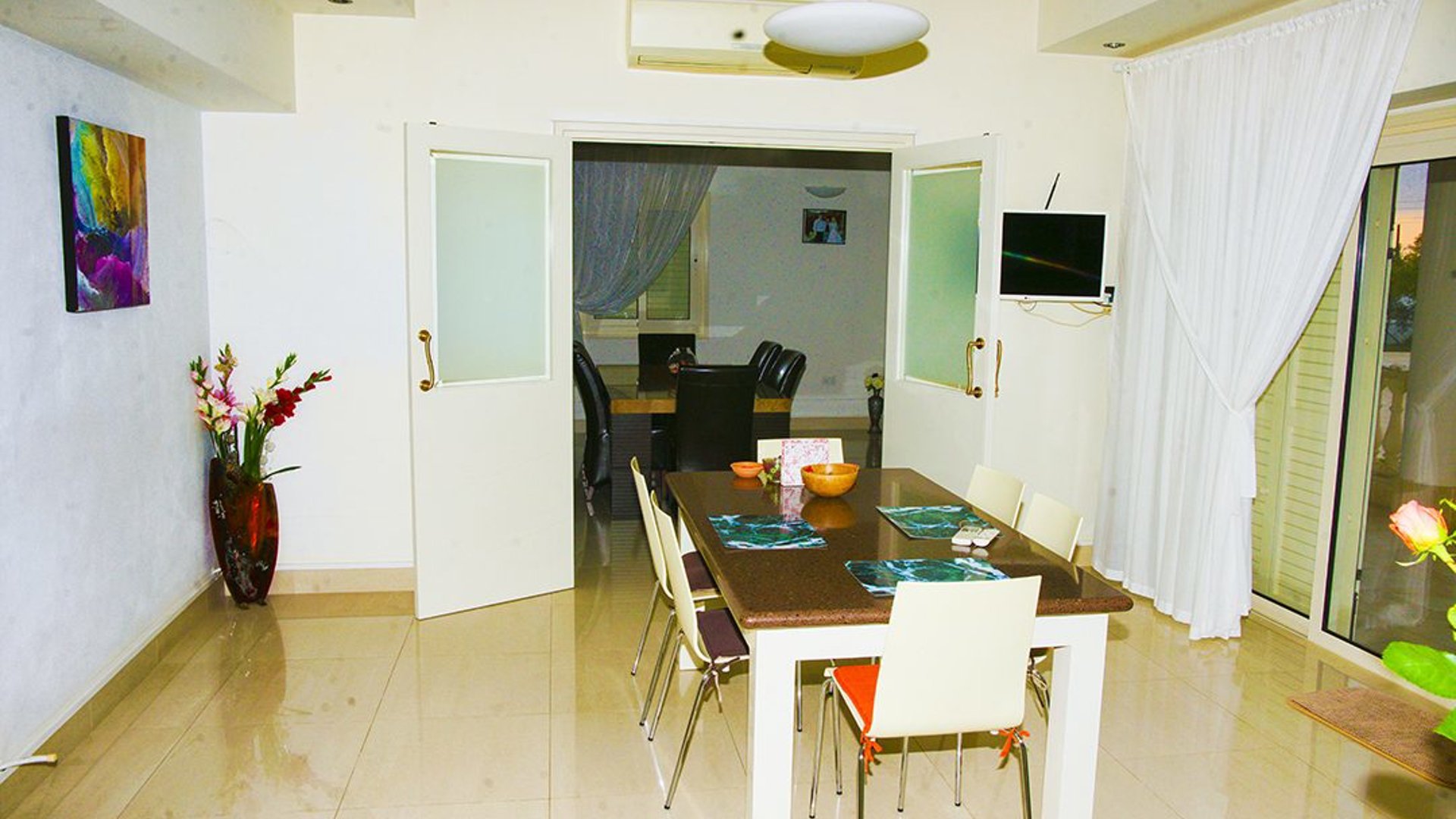 4 bedrooms Villa in Monagroulli, Limassol, Cyprus No. 25871
