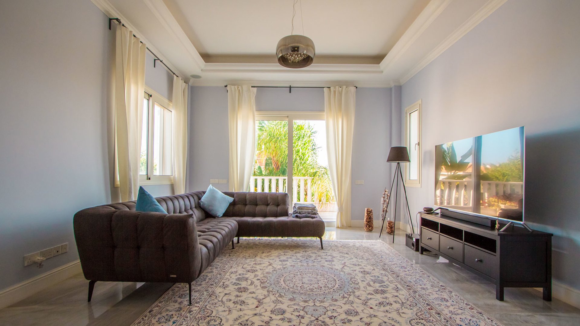 4 bedrooms Villa in Agios Tychonas, Limassol, Cyprus No. 25872