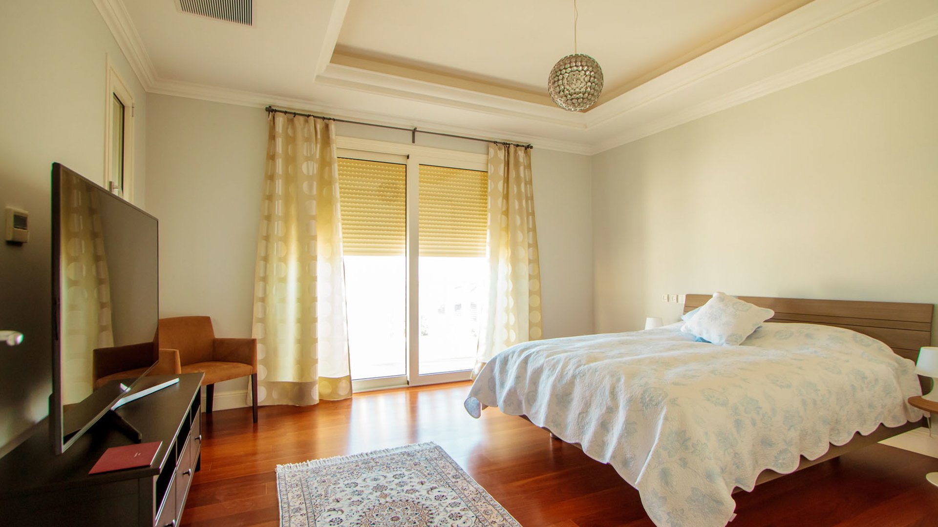 4 bedrooms Villa in Agios Tychonas, Limassol, Cyprus No. 25872