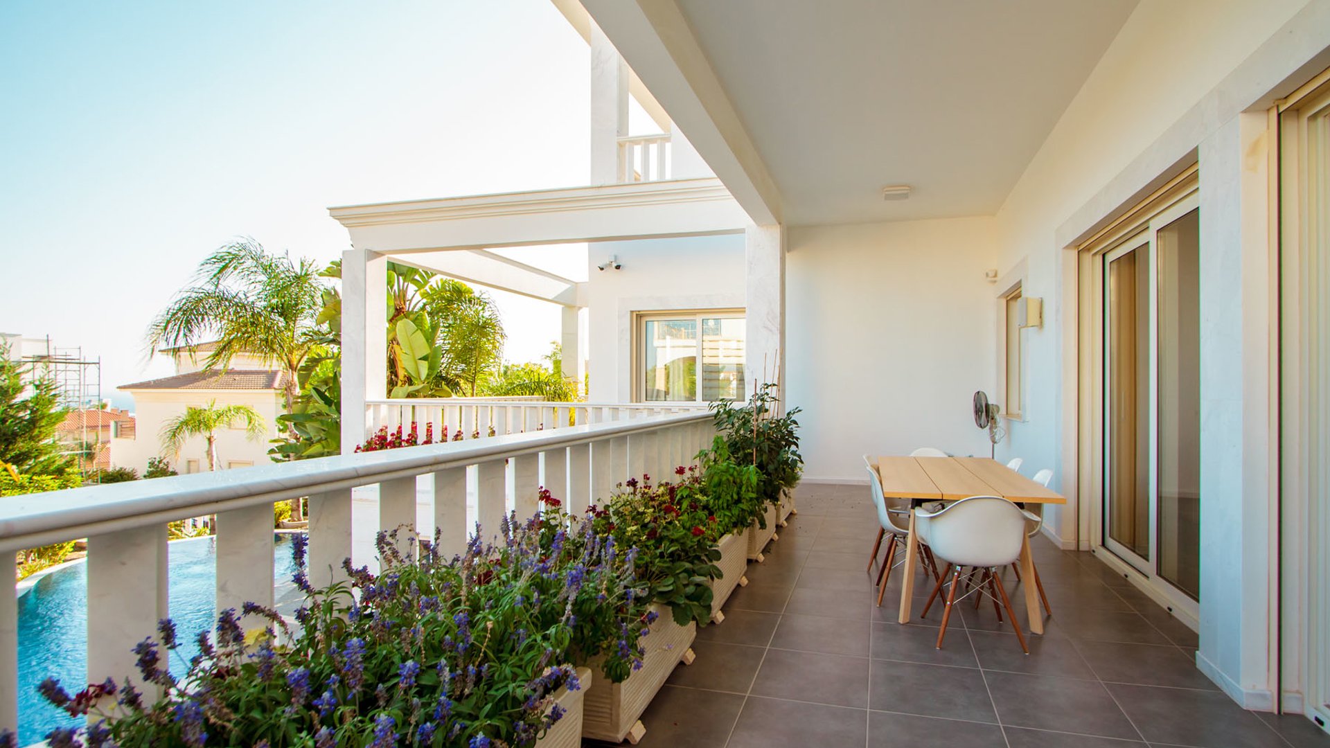 4 bedrooms Villa in Agios Tychonas, Limassol, Cyprus No. 25872