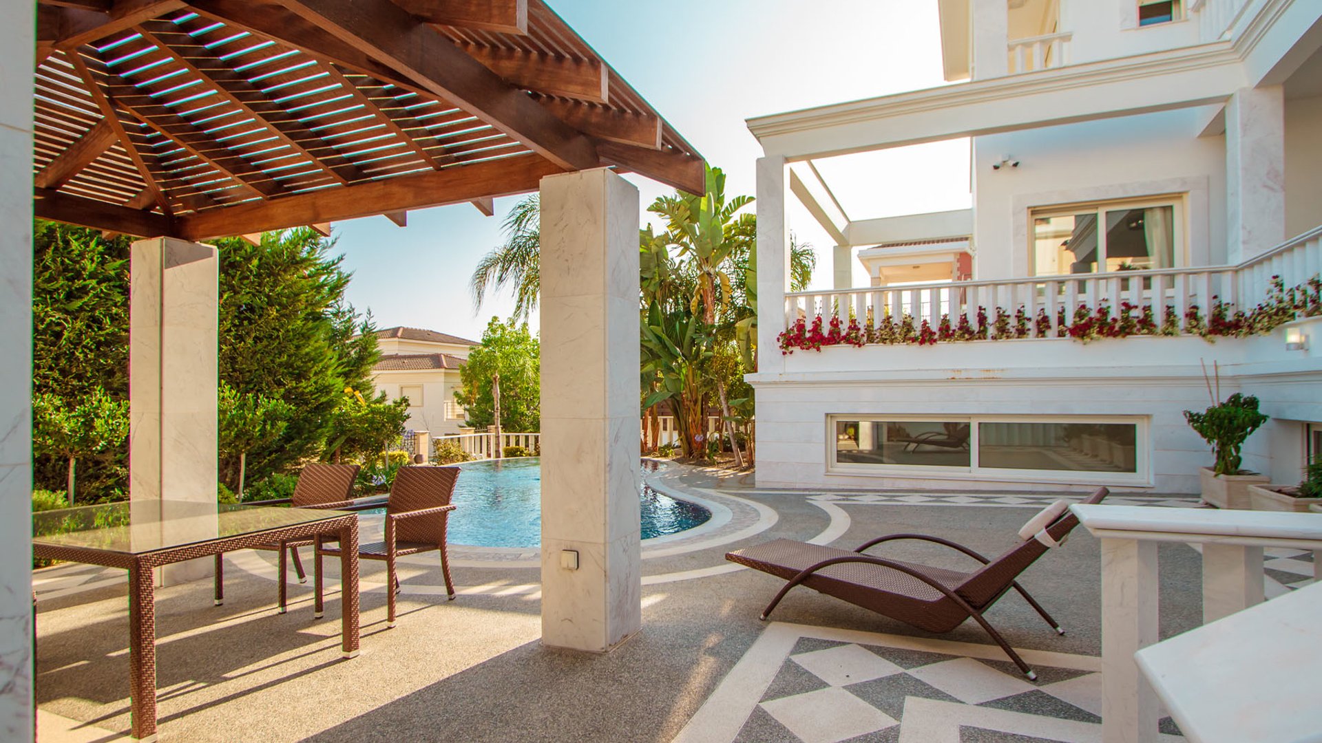4 bedrooms Villa in Agios Tychonas, Limassol, Cyprus No. 25872