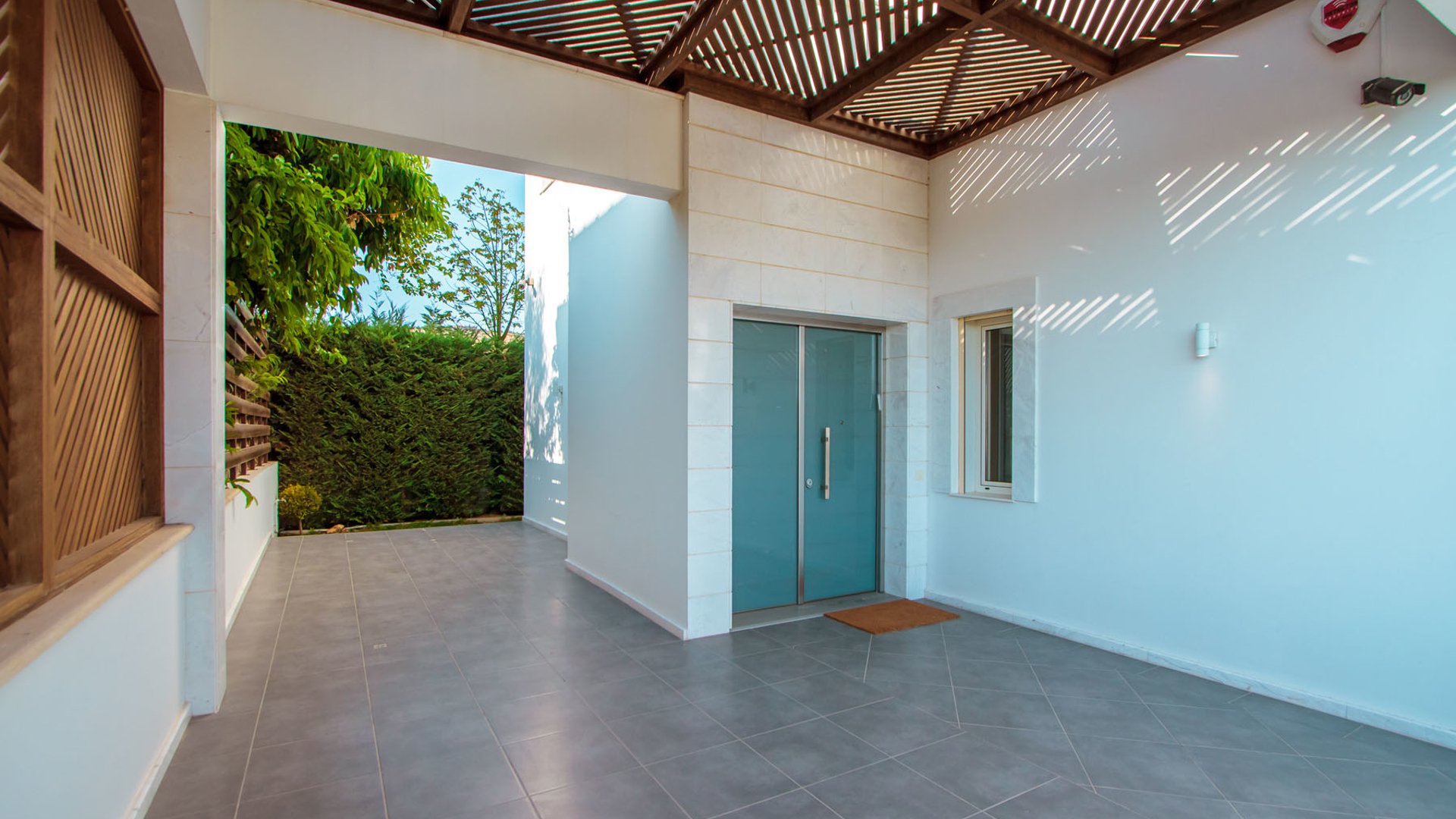 4 bedrooms Villa in Agios Tychonas, Limassol, Cyprus No. 25872
