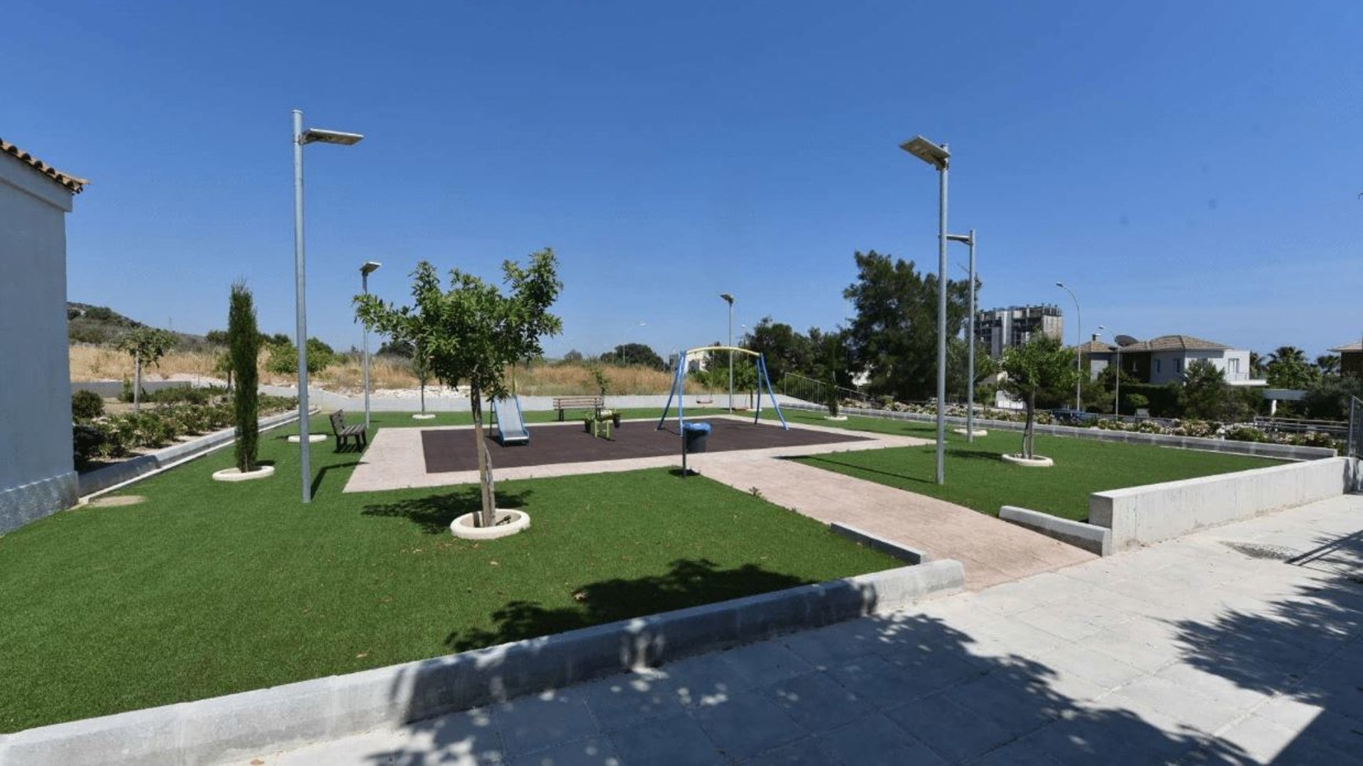 4 bedrooms Villa in Limassol, Cyprus No. 26164