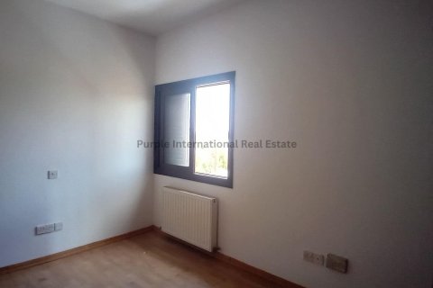 4 bedrooms Villa in Strovolos, Nicosia,  No. 37207 11