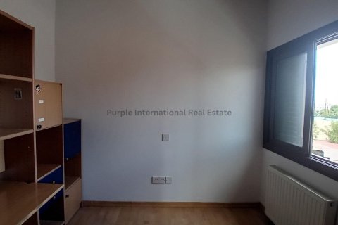 4 bedrooms Villa in Strovolos, Nicosia,  No. 37207 9