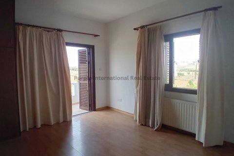 4 bedrooms Villa in Strovolos, Nicosia,  No. 37207 7