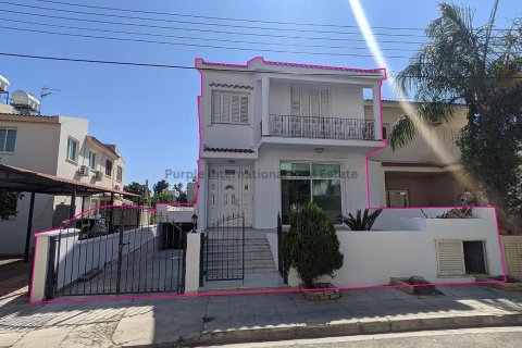 3 bedrooms Villa in Strovolos, Nicosia, Cyprus No. 37210 6