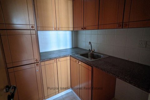 Вилла с 3 спальнями в Строволос, Никосия, Кипр № 37210 20