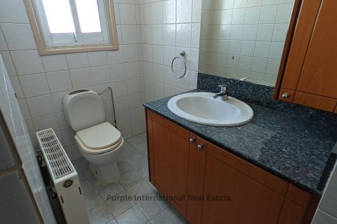Вилла с 3 спальнями в Строволос, Никосия, Кипр № 37210 23