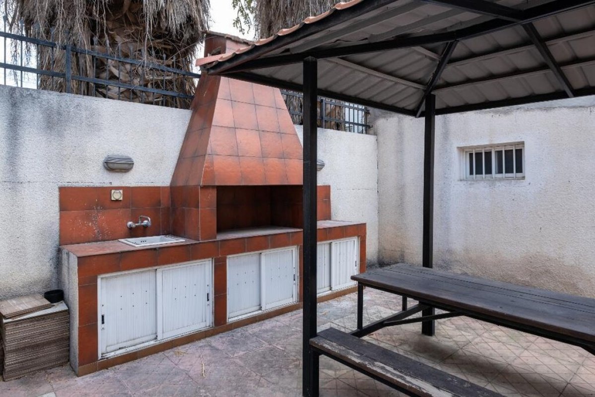 145m2 Villa in Nicosia, Cyprus No. 37907