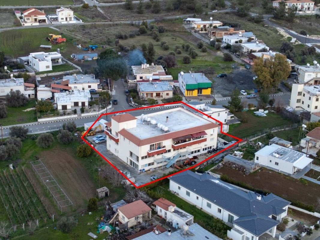 1131m2 Commercial property in Nicosia, Cyprus No. 37903