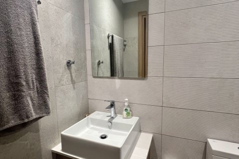 2 bedrooms Apartment in Larnaca, Larnaka,  No. 39496 19