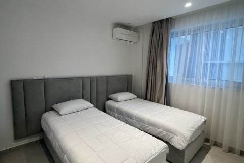 2 bedrooms Apartment in Larnaca, Larnaka,  No. 39496 11