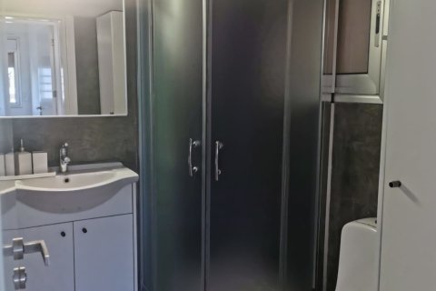 3 bedrooms Apartment in Nicosia, No. 39497 14