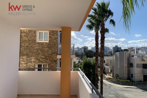 2 bedrooms Apartment in Nicosia, No. 39492 2