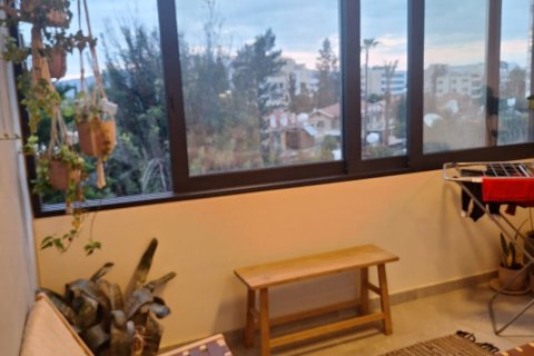 Квартира с 3 спальнями в Никосия,  № 39493 21