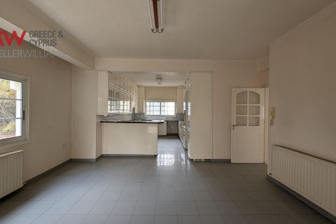 4 bedrooms Villa in Strovolos, Nicosia,  No. 39495 8