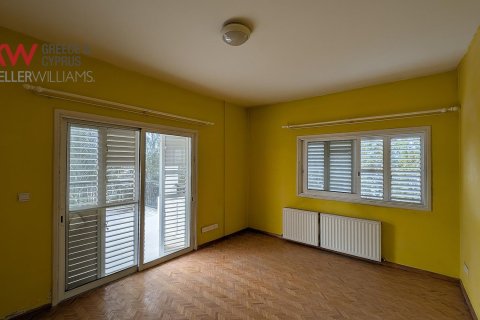 4 bedrooms Villa in Strovolos, Nicosia,  No. 39495 18