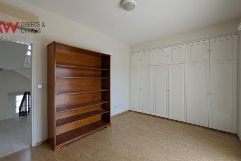 4 bedrooms Villa in Strovolos, Nicosia,  No. 39495 14