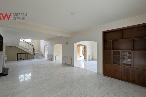 4 bedrooms Villa in Strovolos, Nicosia,  No. 39495 7