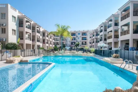 2 bedrooms Apartment in Kato Paphos, Paphos, Cyprus No. 32491