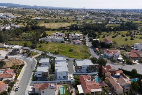 4 bedrooms Villa in Erimi, Limassol,  No. 46357 5