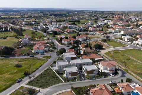 4 bedrooms Villa in Erimi, Limassol,  No. 46357 7