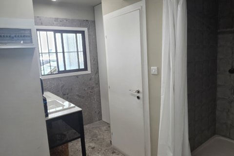 201m2 Tienda en Nicosia,  No. 52504 2