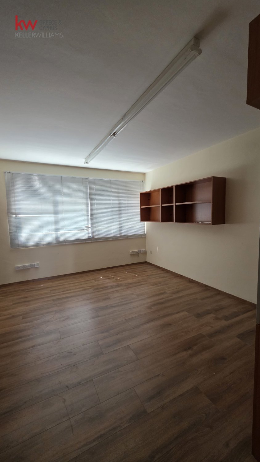 107m2 Office in Nicosia, Cyprus No. 52506