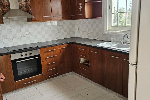 4 bedrooms Apartment in Larnaca, Larnaka,  No. 52509 13