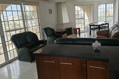 4 bedrooms Apartment in Larnaca, Larnaka,  No. 52509 11
