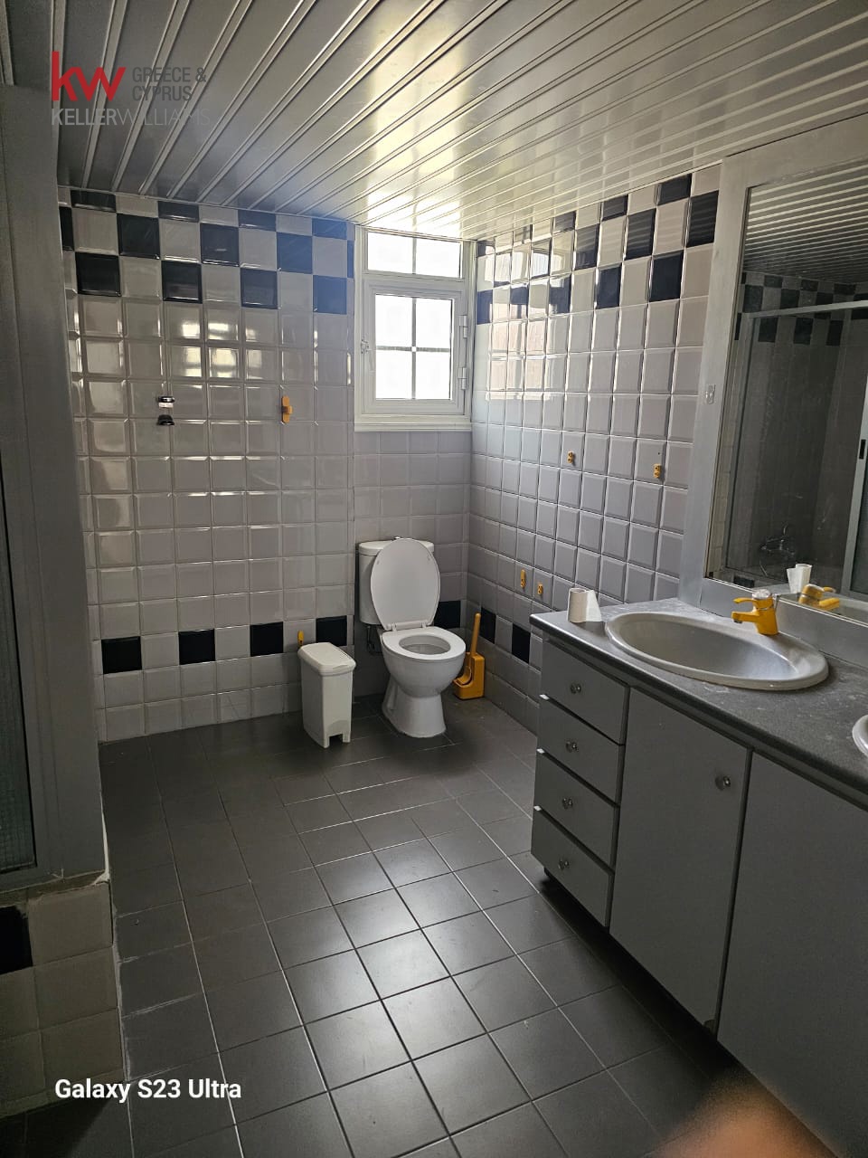 4 dormitorios Apartamento en Larnaca, Larnaka, Chipre No. 52509