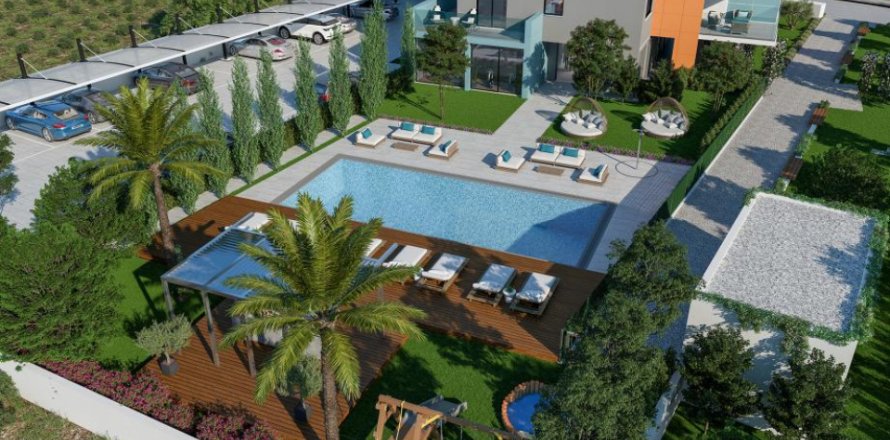 3 bedrooms Apartment in Limassol, No. 38451