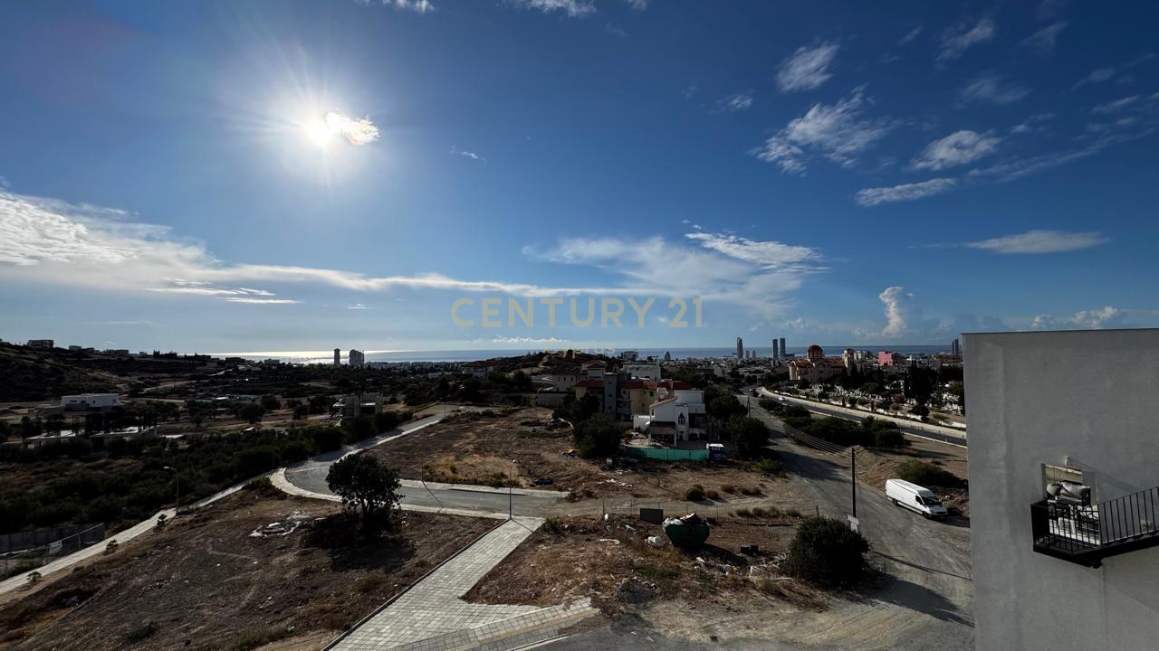 4 bedrooms Penthouse in Agios Athanasios, Limassol, Cyprus No. 55370