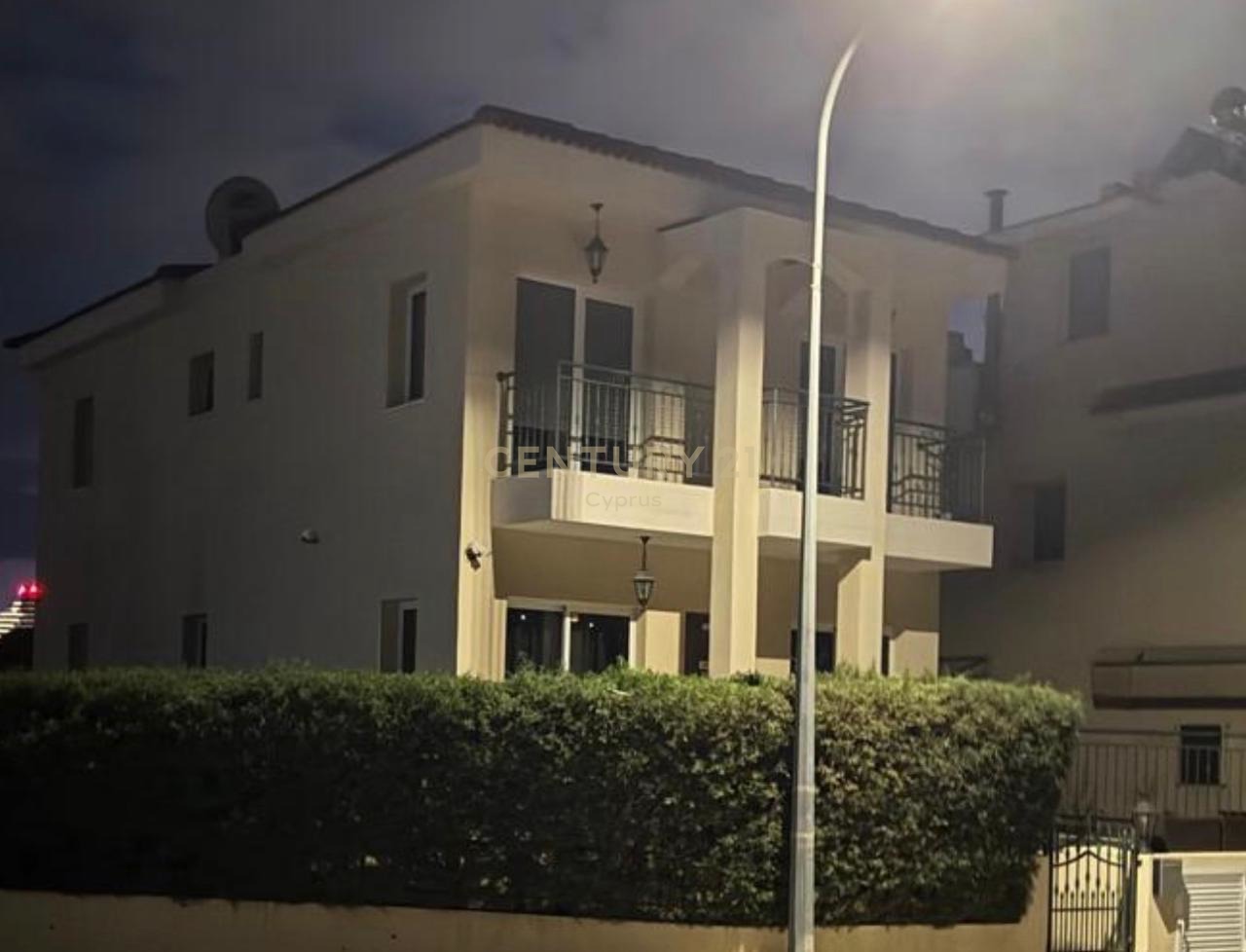 4 bedrooms Villa in Mouttagiaka, Limassol, Cyprus No. 55367