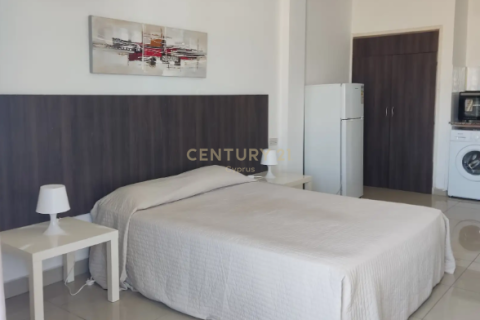 1100m2 Edificio en Germasogeia, Limassol,  No. 55369 3