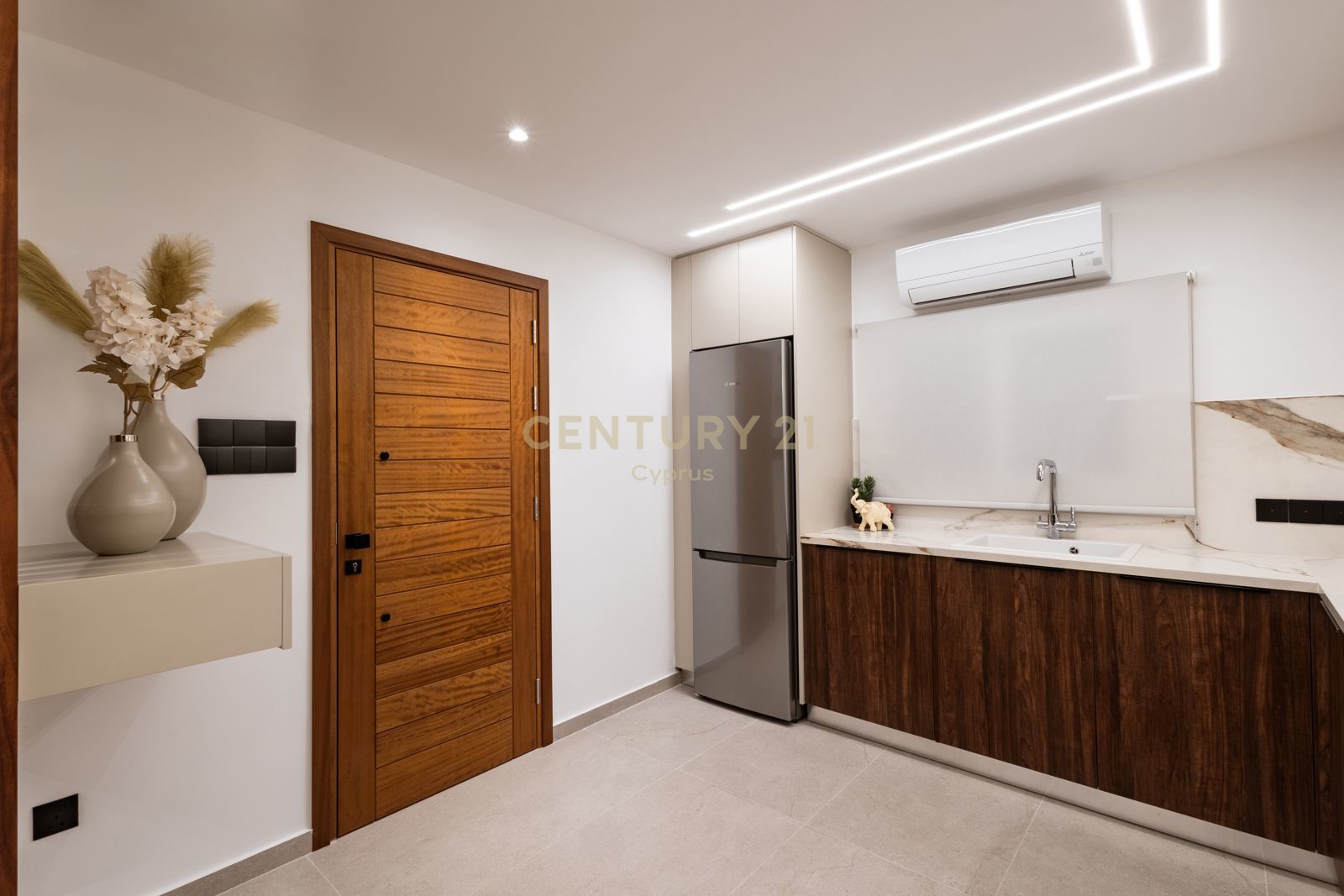 2 bedrooms Apartment in Pyrgos, Limassol, Cyprus No. 55368