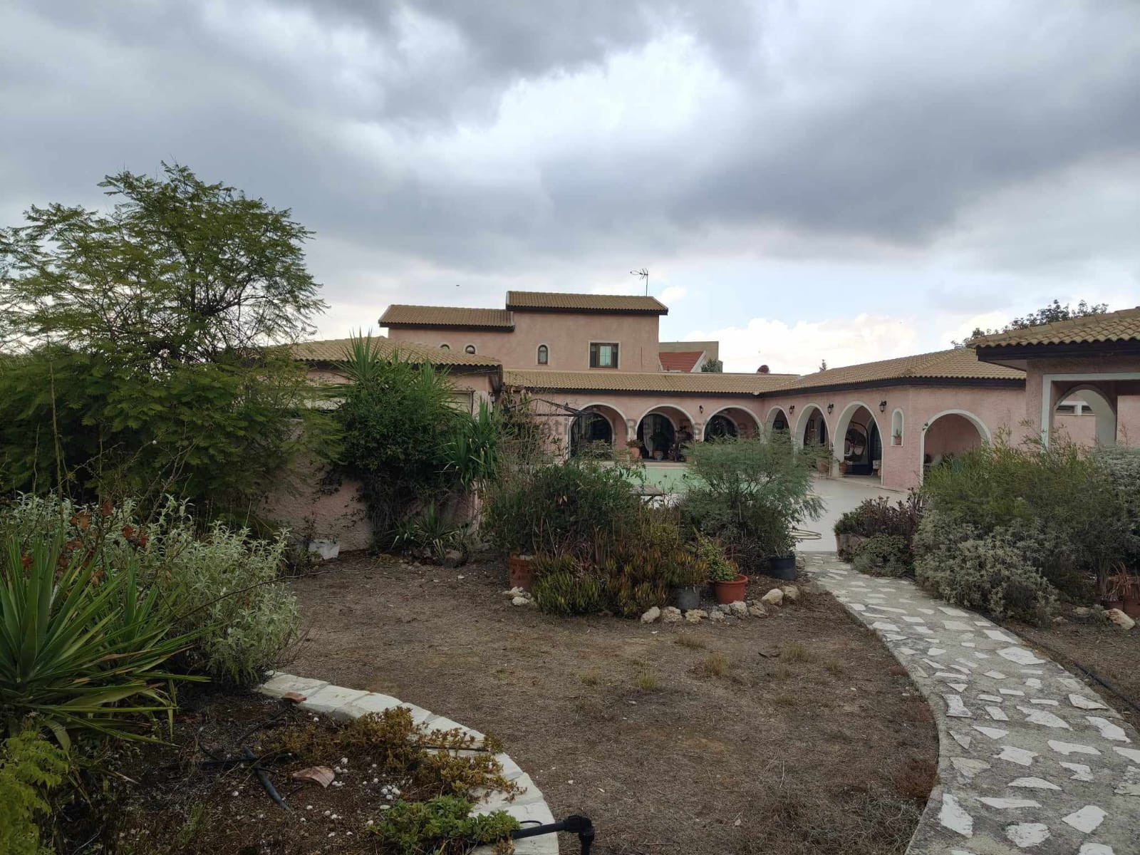 4 chambres Villa à Mosfiloti, Larnaka, Chypre No. 50965