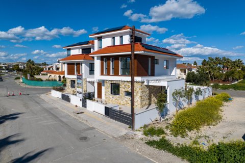 5 chambres Villa à Oroklini, Larnaka, No. 50962 3