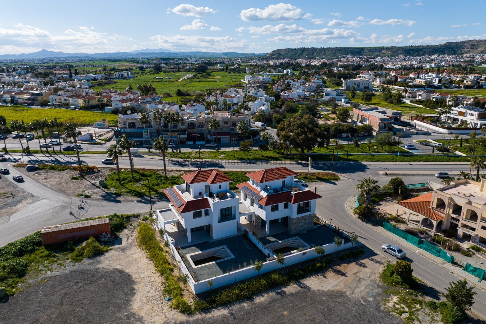 5 chambres Villa à Oroklini, Larnaka, Chypre No. 50962