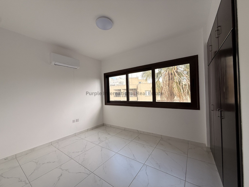 4 bedrooms Apartment in Larnaca, Larnaka, Cyprus No. 54965