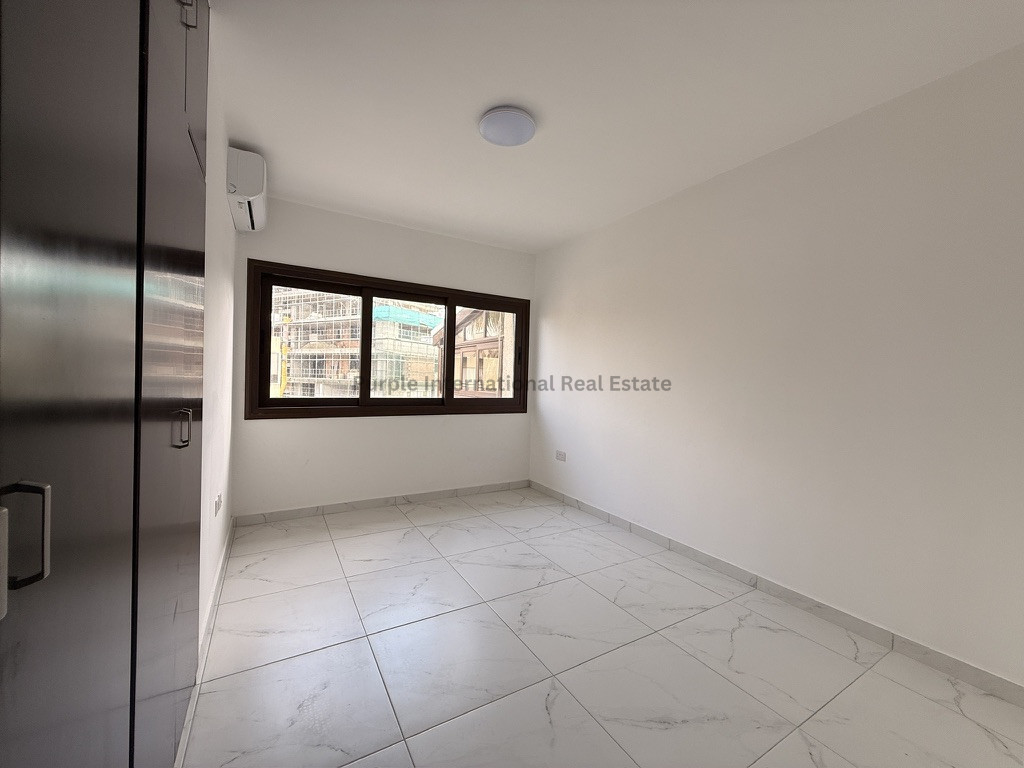 4 bedrooms Apartment in Larnaca, Larnaka, Cyprus No. 54965