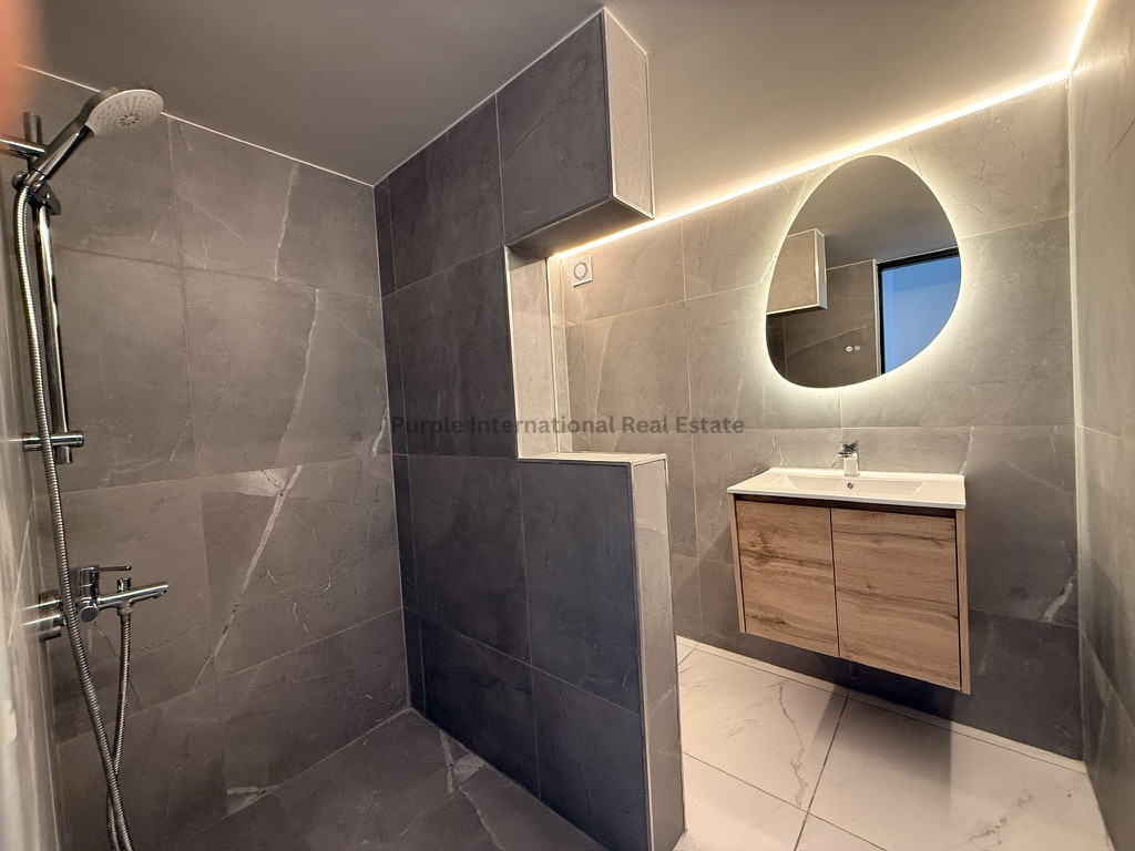 4 bedrooms Apartment in Larnaca, Larnaka, Cyprus No. 54965