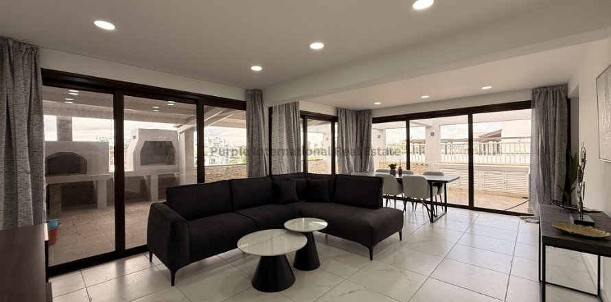 4 dormitorios Apartamento en Larnaca, Larnaka, No. 54965
