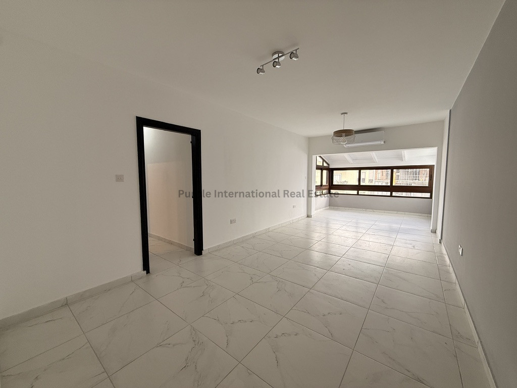 4 bedrooms Apartment in Larnaca, Larnaka, Cyprus No. 54965