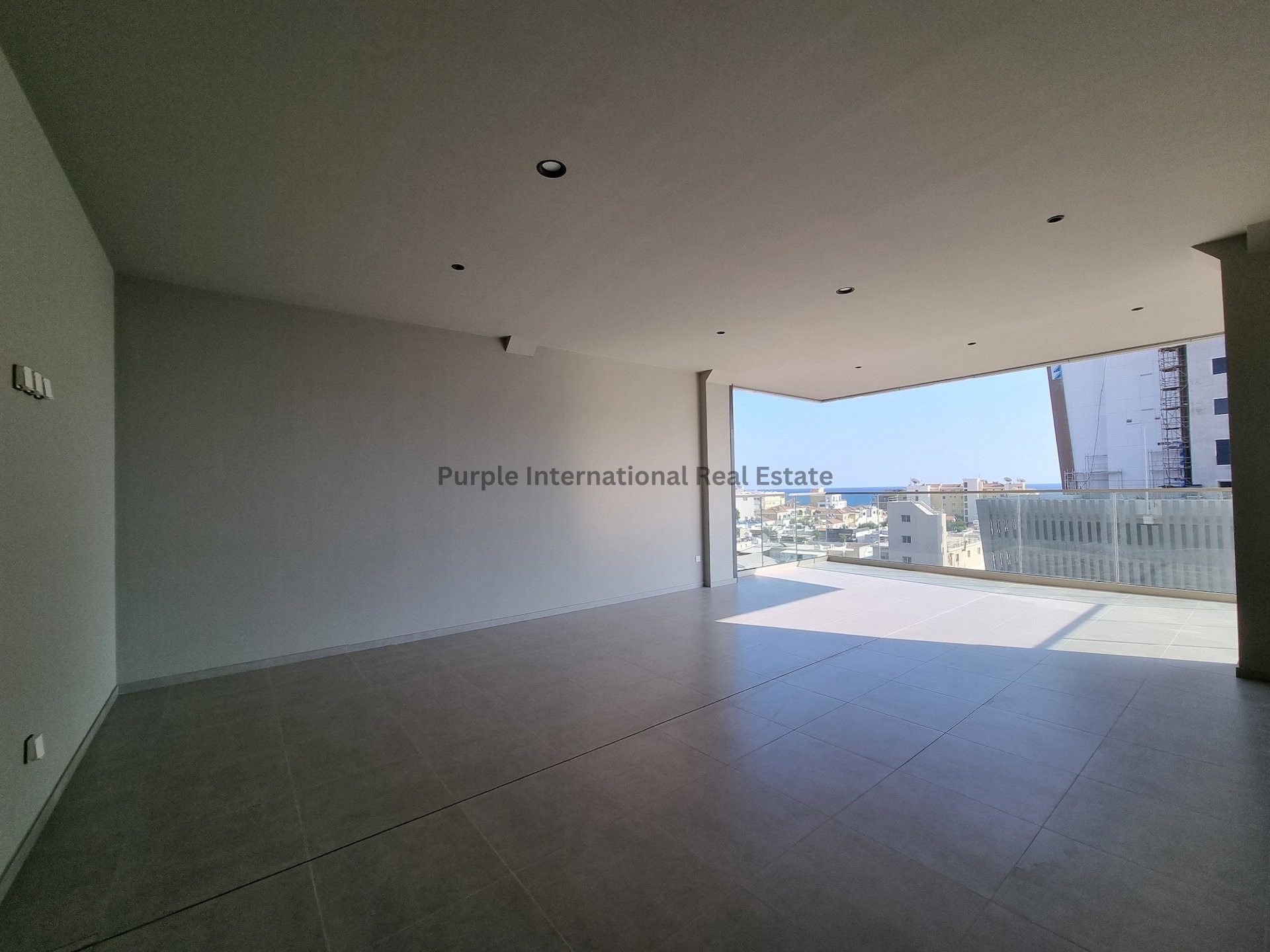2 bedrooms Apartment in Germasogeia, Limassol, Cyprus No. 8085