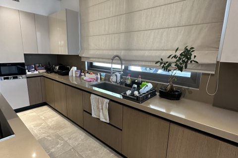 4 bedrooms Villa in Erimi, Limassol,  No. 40424 2